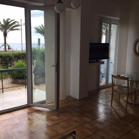 91 Promenade Des Anglais Le Stellamar Niza Exterior foto